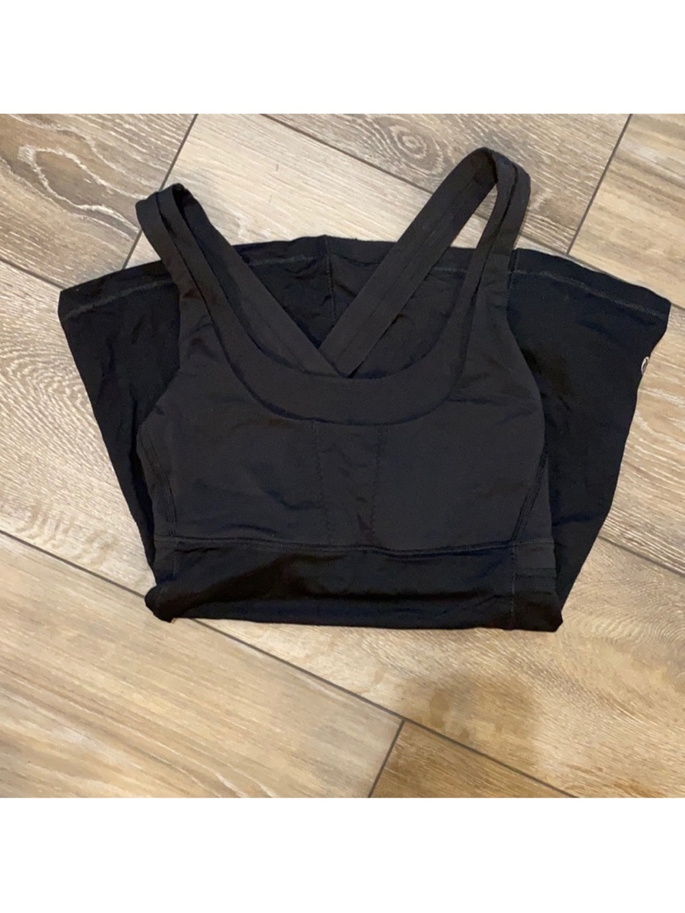 Lululemon Athletica
Black Shelf Tank